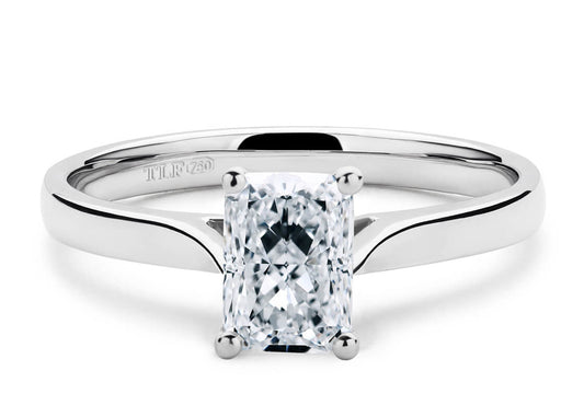Baguette Cut Solitaire Engagement Ring Four Claw Set
